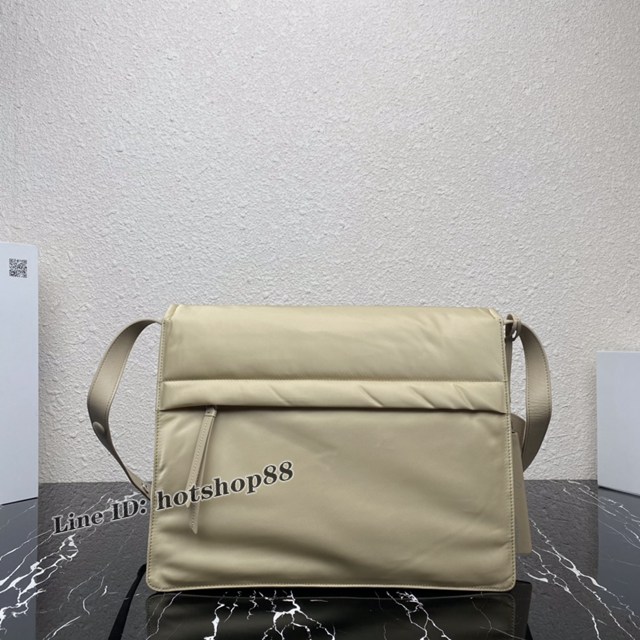 Prada專櫃新款Cini系列男女同款肩背包 1BD256 普拉達Re-Nylon再生尼龍材質翻蓋式包 csp1248